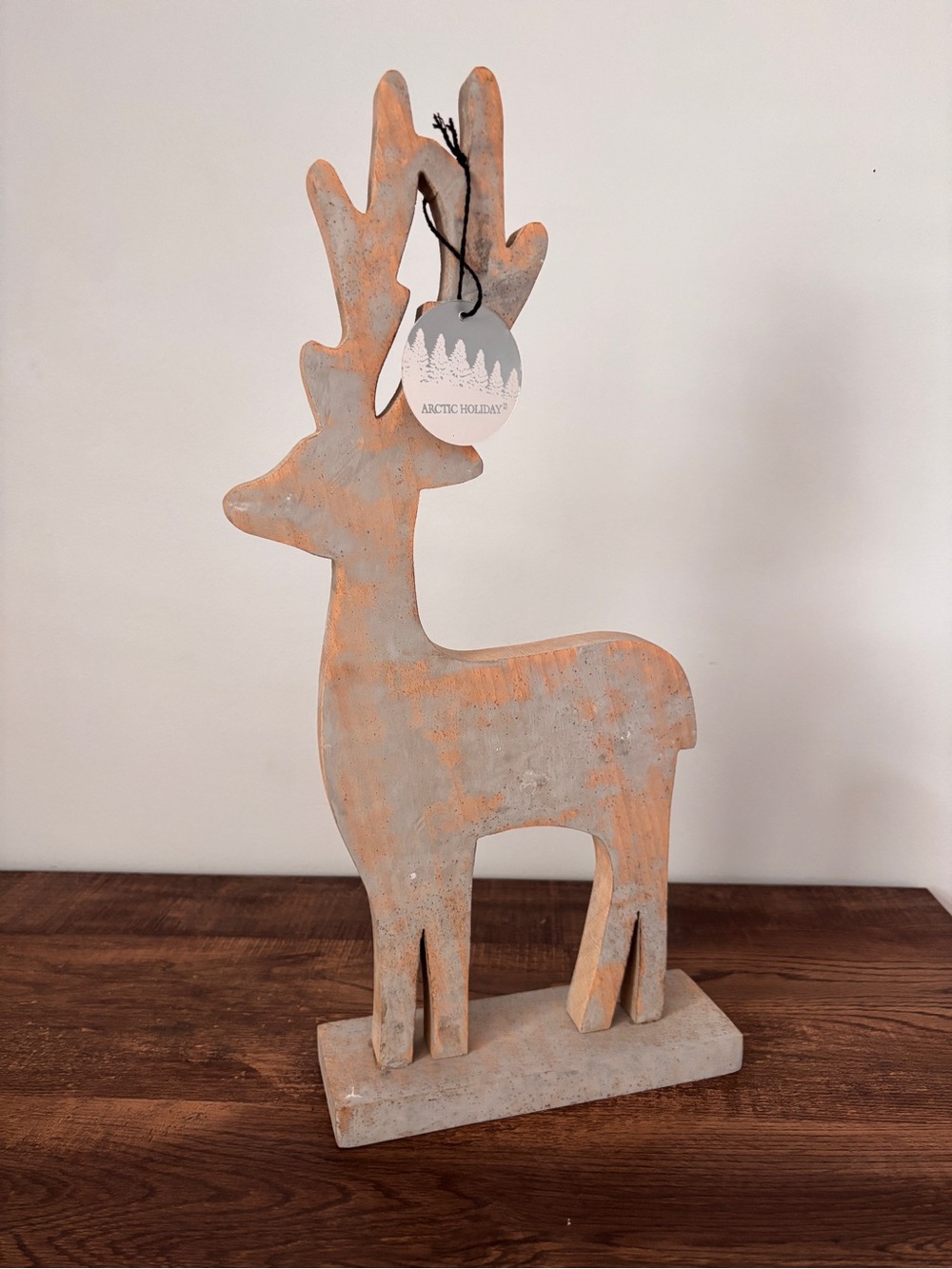 Wooden Reindeer Holiday Decor